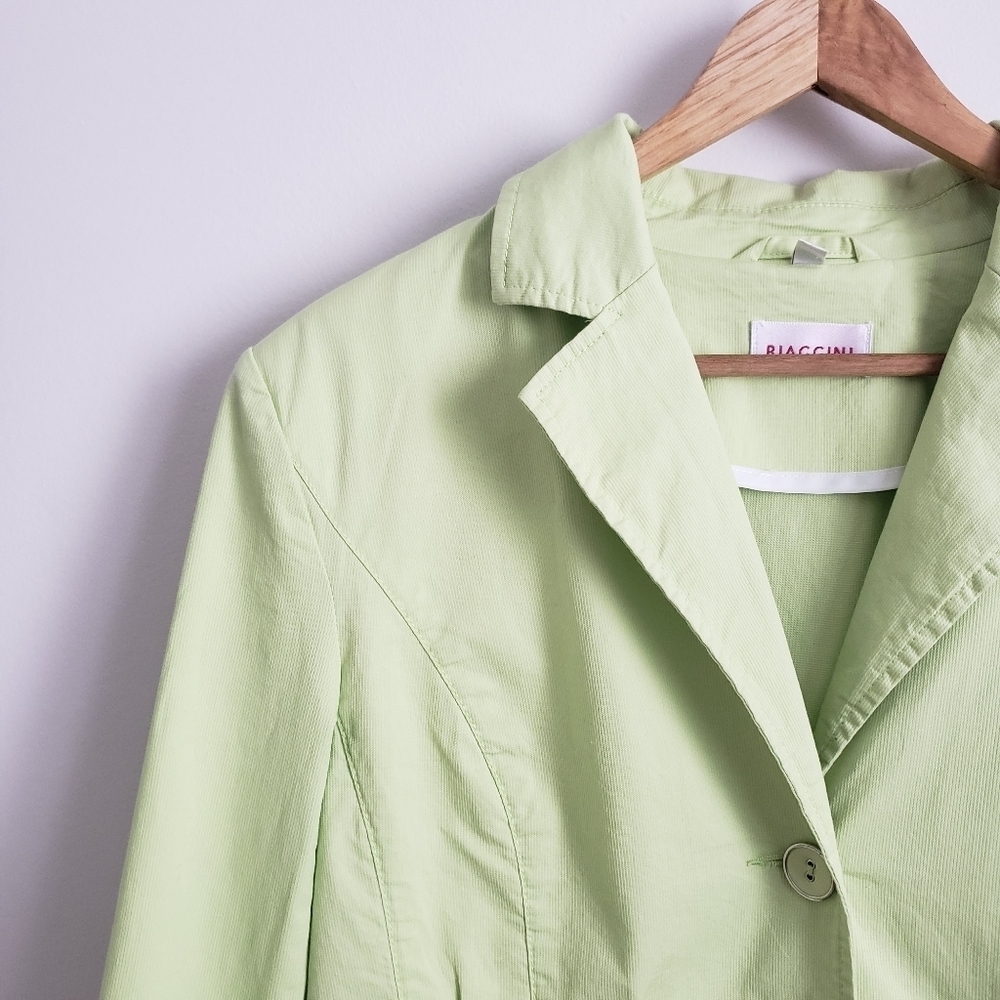 Biaggini Women's Lime Green Light Weight Spring Blazer - Picture 3 of 14